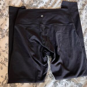 lululemon Wunder under full on Luon